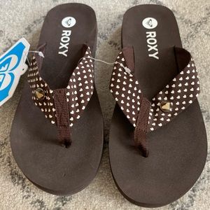 NWT Roxy Flip Flops